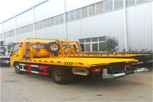 奉贤区附近拖车救援搭电